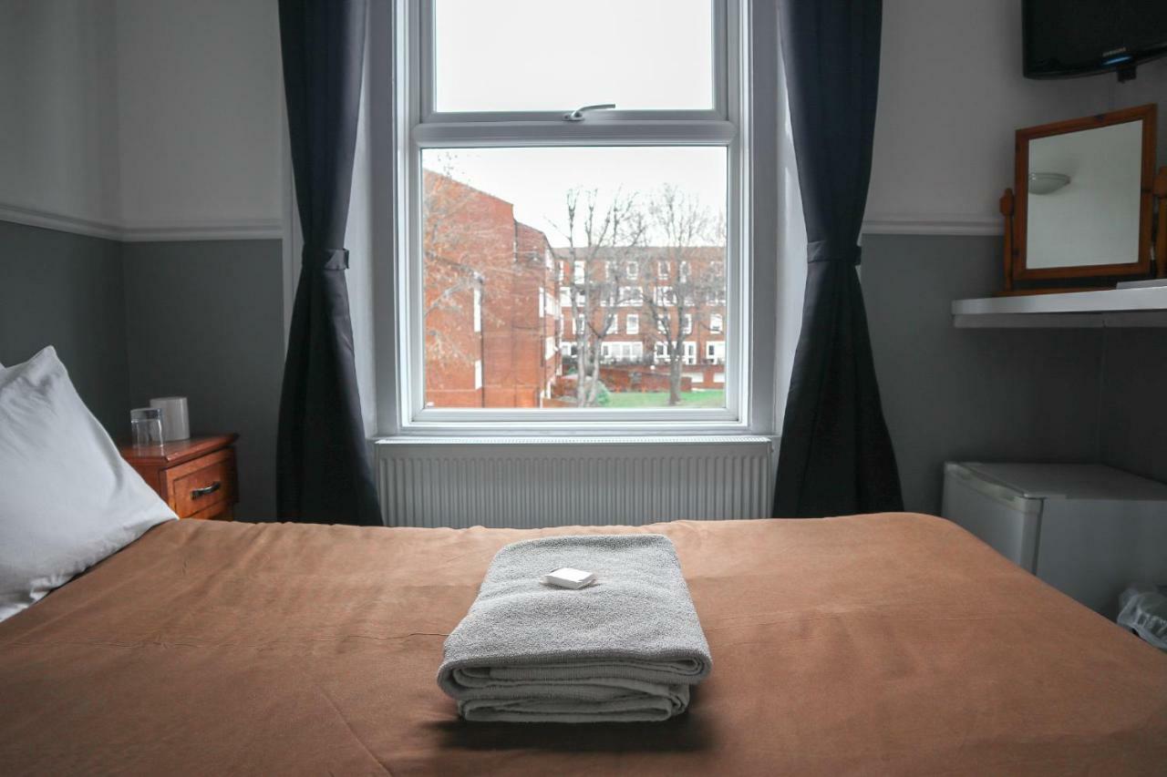 Hotel 261 Londen Buitenkant foto