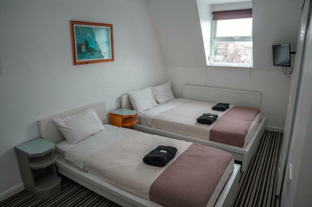 Hotel 261 Londen Buitenkant foto
