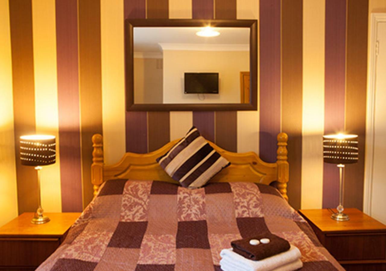 Hotel 261 Londen Buitenkant foto