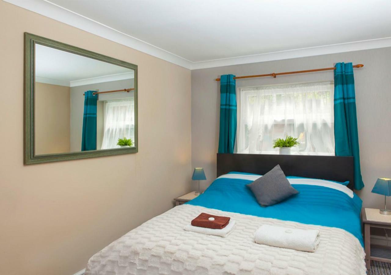 Hotel 261 Londen Buitenkant foto
