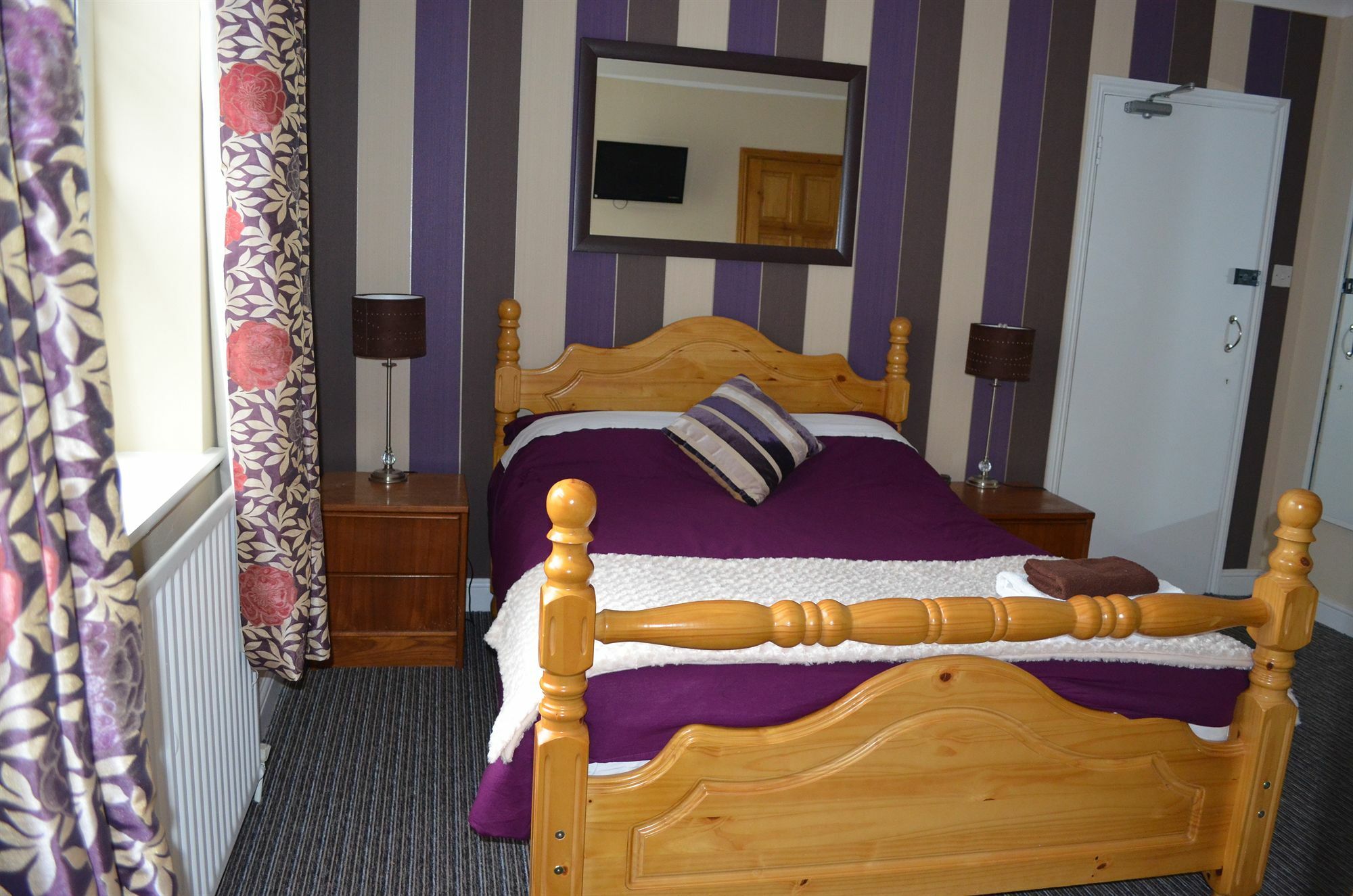 Hotel 261 Londen Buitenkant foto
